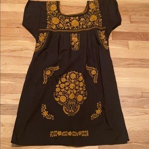 NWOT Authentic embroidered Mexican summer dress